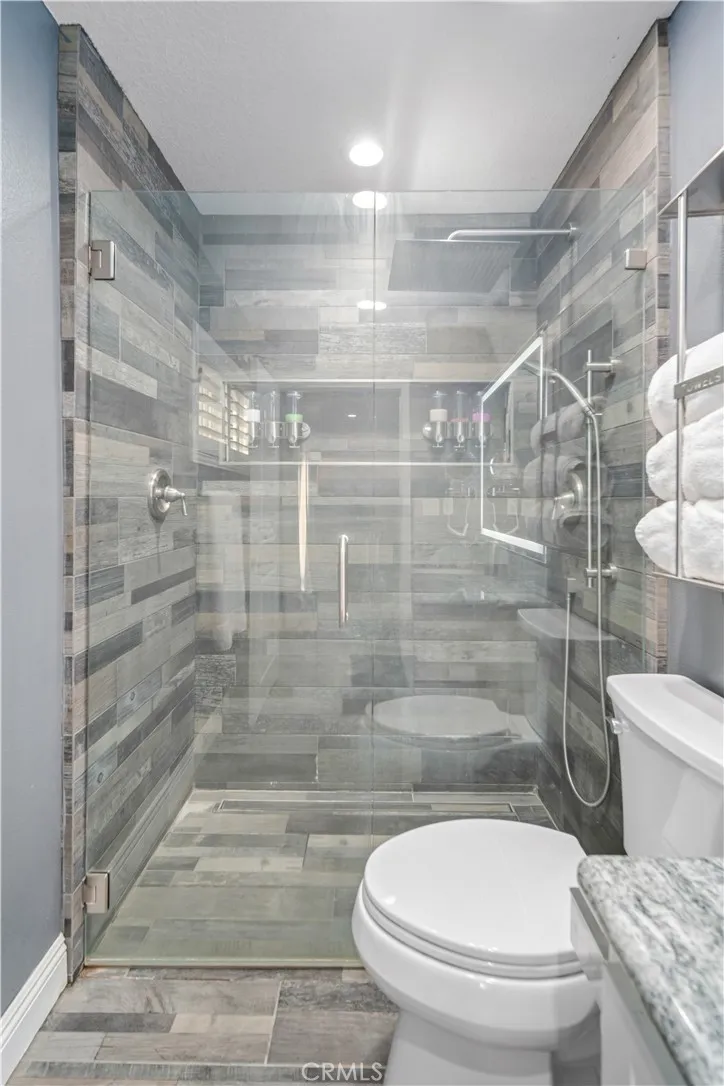 18650 E Palmdale, Palmdale, California 93591 home-pic-24